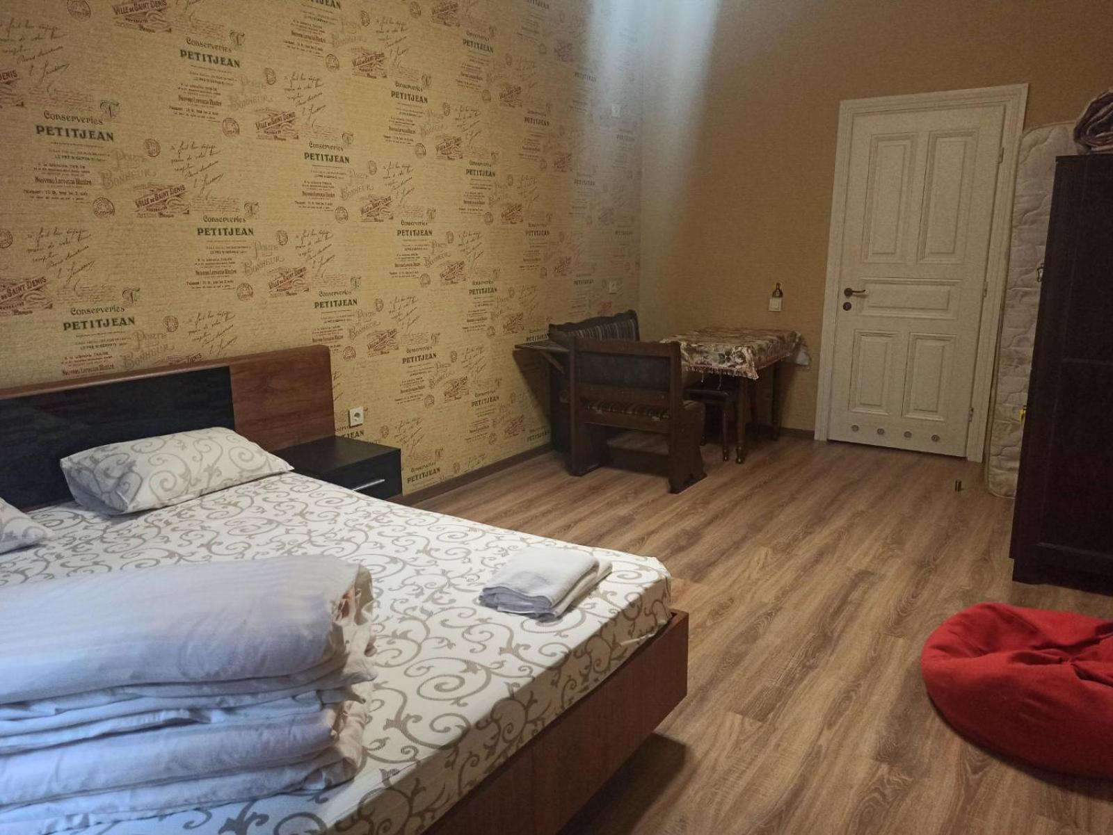 Hostel Q ,15 Хв До Жд Вокзалу Lviv Extérieur photo